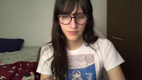 Alice online show from December 18, 12:54 am