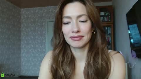 Alicia online show from October 16, 5:07 am