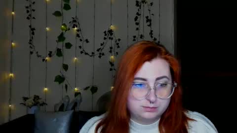 Alicia online show from February 26, 12:30 pm