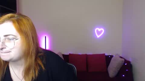 Alicia online show from December 14, 6:41 am