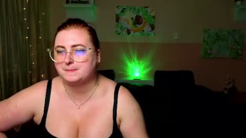 Alicia online show from July 20, 10:39 am