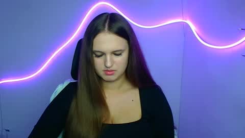 Alicie online show from September 29, 11:20 am