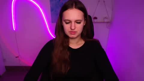 Alicie online show from November 2, 6:24 am