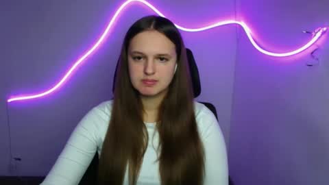 Alicie online show from October 2, 1:43 pm