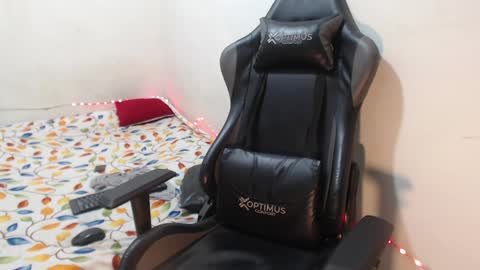 Alid 17 online show from December 10, 10:47 pm