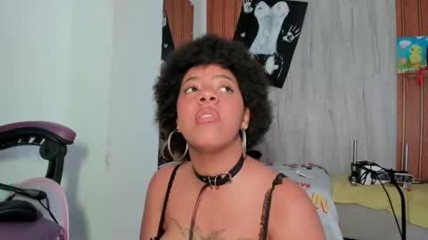 alika online show from December 1, 5:55 pm