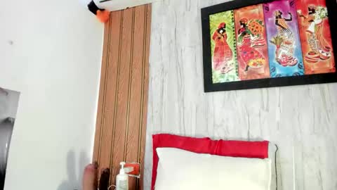alika online show from June 4, 2:34 pm