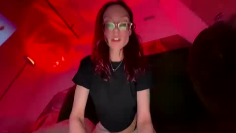 AlinaLynx online show from October 14, 4:37 am
