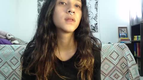  Ali  online show from December 6, 4:44 pm
