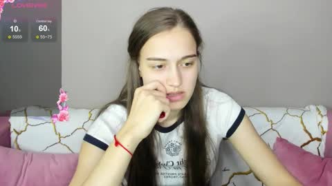 alisa__kelly online show from October 6, 1:45 am