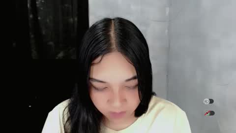 Shanti xhey online show from November 8, 8:06 am