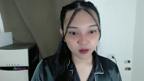 Shanti xhey online show from February 26, 4:05 am