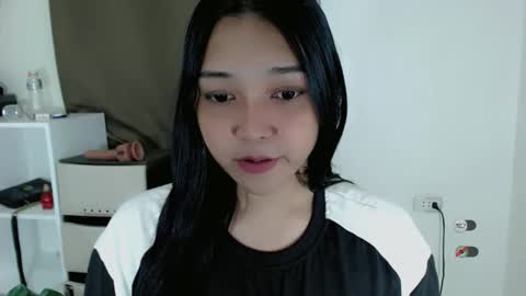 Shanti xhey online show from March 1, 2:54 pm