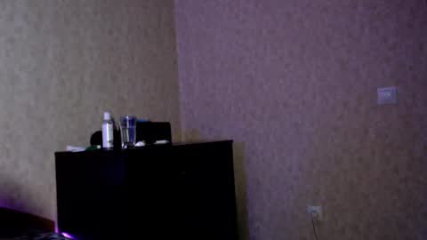 alisaadoll online show from February 12, 5:16 pm