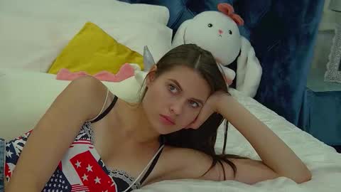 AlisaVersailles online show from September 19, 6:11 pm