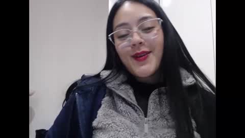 alisha_9997 online show from November 21, 7:56 pm