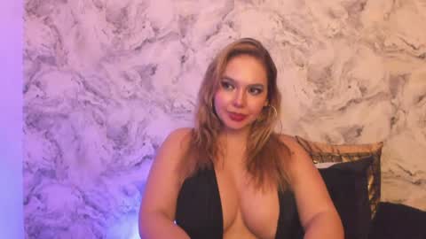 Snapshot of alisha_indira_ chatting on January 31, 1:54 am Andrea online show from January 31, 1:54 am