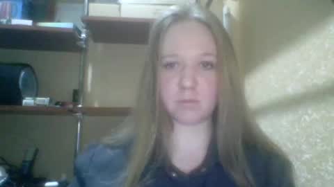 alisha_xi online show from December 18, 3:29 pm