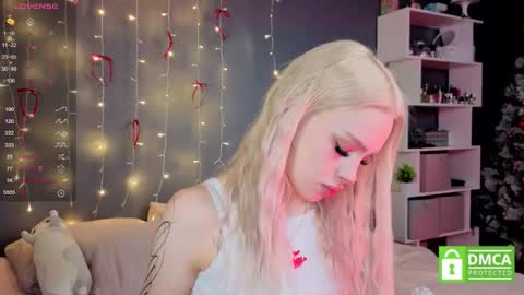 Alisha online show from February 17, 12:37 pm