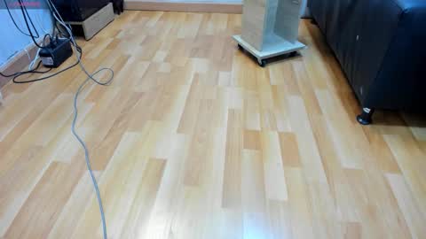           online show from December 2, 11:52 am