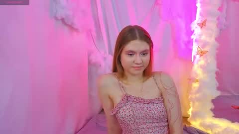 Alisia online show from November 6, 3:59 pm