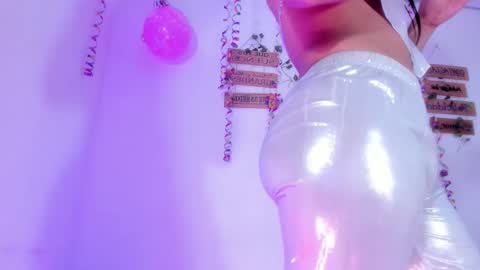 Alisia online show from October 15, 5:11 am