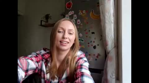 alisiyaXlove online show from September 24, 8:32 am