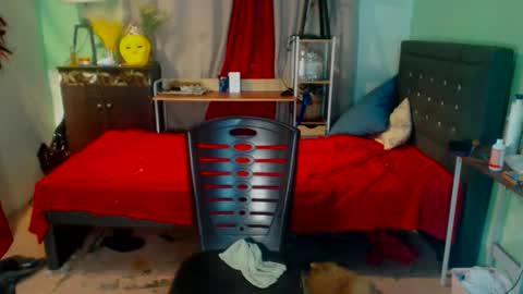 THE HOTTIEST TRANS online show from February 18, 8:27 am