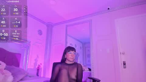 Alison Fishert online show from March 6, 11:58 am