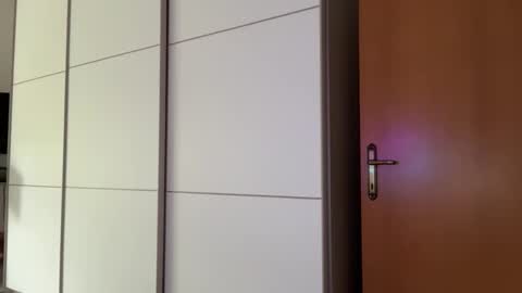 Ecate online show from September 24, 2:13 pm