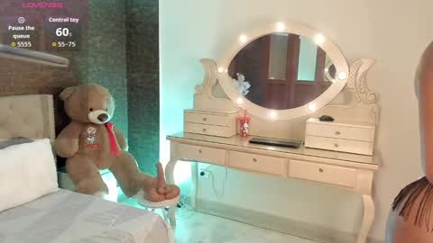 Alison Moon  online show from October 3, 10:51 pm