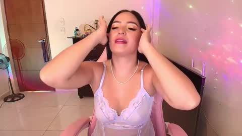 Alissa online show from September 24, 1:18 pm