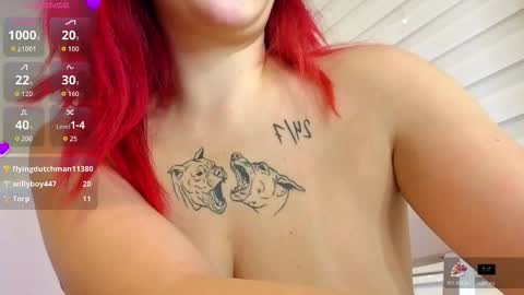 alissa_kiss_ online show from October 31, 5:24 pm