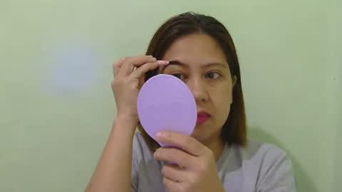 alissalove18 online show from February 1, 10:34 pm