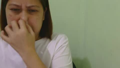 alissalove18 online show from January 30, 9:25 am