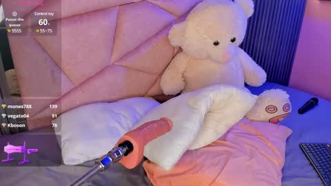 Alisse Miller online show from March 10, 7:44 am