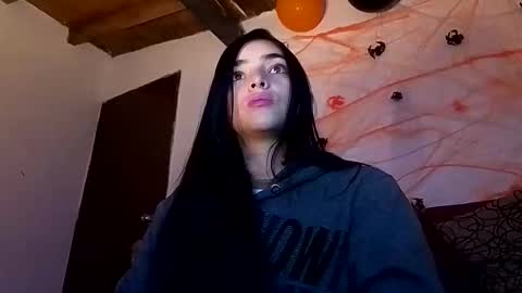 Alisson369  online show from October 20, 10:09 am