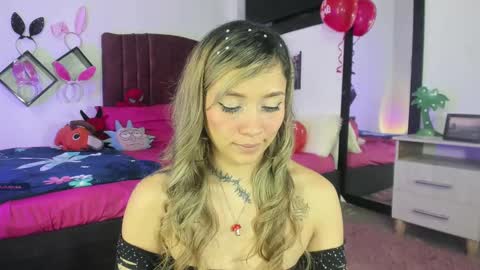 Snapshot of alisson_zafiro chatting on February 18, 9:10 am Alisson IG alisson zafiro27 online show from February 18, 9:10 am