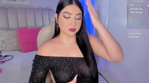 Snapshot of alissyadanger chatting on March 11, 2:53 am TATIS online show from March 11, 2:53 am