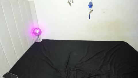 hello your lovely ALIYAH online show from March 6, 2:32 am