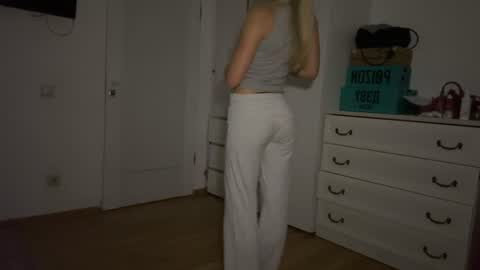 Kate online show from July 22, 5:26 pm