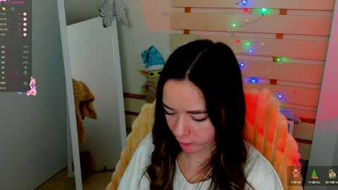 Snapshot of allana_dream chatting on January 8, 10:59 am Allana online show from January 8, 10:59 am