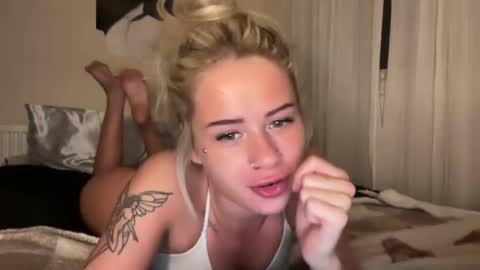 Allana online show from November 10, 7:16 pm