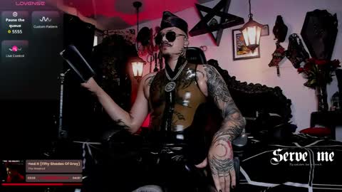   online show from April 18, 7:58 pm