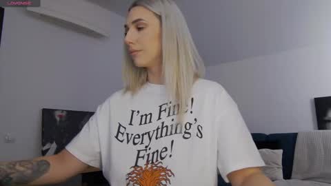 A day u didnt smile is a lost day online show from February 24, 9:53 am