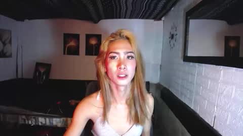 trina online show from September 28, 11:08 am