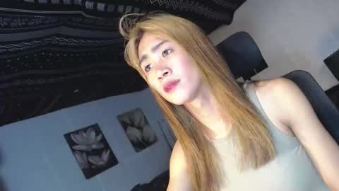 trina online show from October 29, 8:16 am