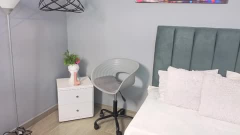 Ali online show from April 11, 11:36 am