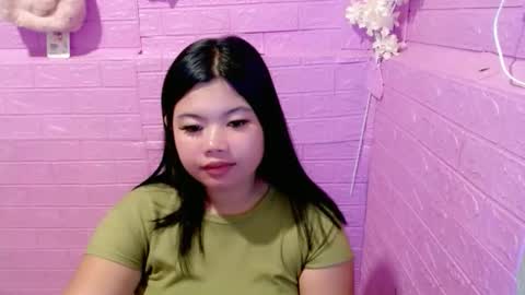 allianahpetit online show from January 5, 5:27 pm