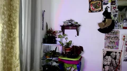 Snapshot of allice_rousse_ chatting on September 12, 3:08 am allice_rousse_ online show from September 12, 3:08 am